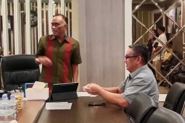 Direktur Perumdam AVO Palu Roy Sumakul Kunker ke PDAM Manado, Tukar Pikiran Wujudkan Pelayanan Maksimal