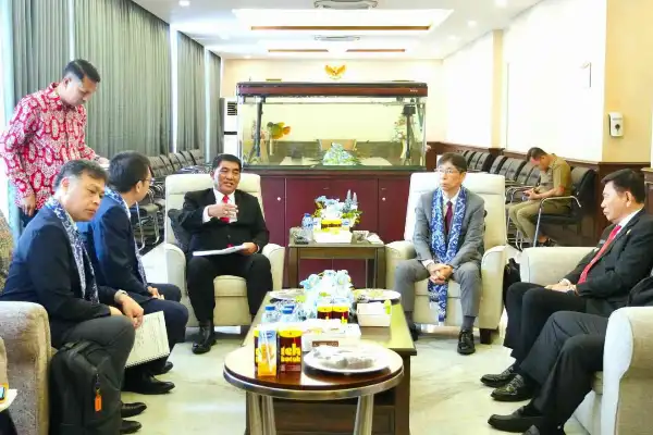 Gubernur Yulius Selvanus “Tancap Gas” Perkuat Diplomasi Internasional: Sulut Bidik Peluang Wisata dan Kerja di Jepang