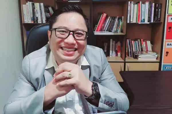 Michael Jacobus Respon Abolisi dan Amnesti dari Presiden: Ini Peringatan, Jangan Jadikan Hukum Alat Politik!