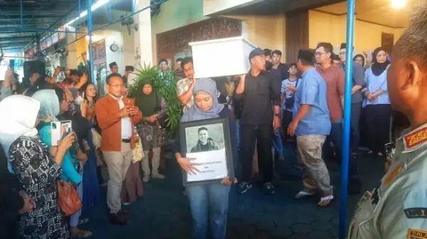 Misteri Lakban Dibalik Kematian Diplomat Kemlu, Eks Pimpinan KPK Sebut “Locked Room Mystery”, Dibungkam?