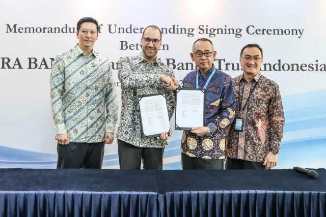 J Trust Bank dan Bendura Bank AG Jalin Kerjasama Perluasan Jaringan Bisnis