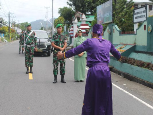 Letkol Czi Nazarudin Resmi Jabat Dandim 1301/Sangihe, Disambut Tradisi Satuan Penuh Makna 9 Letkol Czi Nazarudin Resmi Jabat Dandim 1301/Sangihe, Disambut Tradisi Satuan Penuh Makna