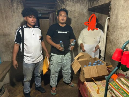 Dipimpin IPTU Hevry Samson, Satresnarkoba Sangihe Sita Puluhan Botol Miras Ilegal 9 Dipimpin IPTU Hevry Samson, Satresnarkoba Sangihe Sita Puluhan Botol Miras Ilegal