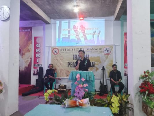 Kiprah Mahasiswa STT Missio Dei Disambut Apresiasi Bupati Michael Thungari