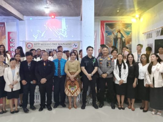 Kiprah Mahasiswa STT Missio Dei Disambut Apresiasi Bupati Michael Thungari