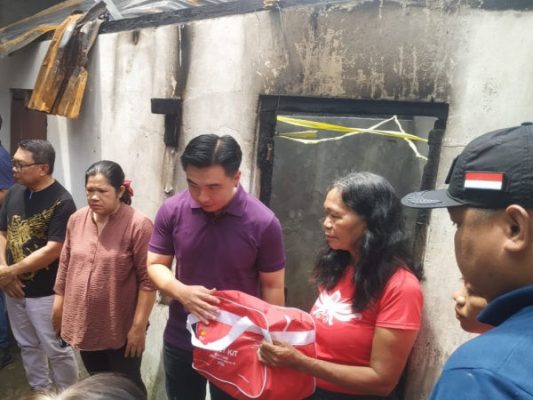 Solidaritas Pemimpin: Thungari–Bulahari Bantu Warga Korban Kebakaran