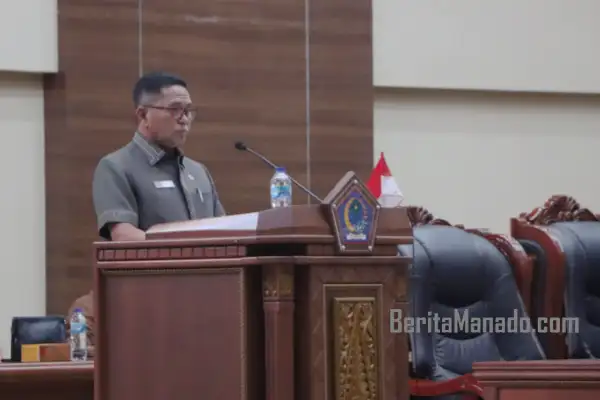 Rapat Paripurna DPRD: Gubernur Yulius Selvanus Perjelas Arah Pembangunan Lima Tahun Dalam RPJMD