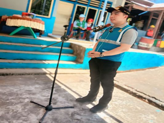 Resmi! Listrik 24 Jam Masuk Kampung Nanedakele, Bupati: Ini Soal Kedaulatan! 8 Resmi! Listrik 24 Jam Masuk Kampung Nanedakele, Bupati: Ini Soal Kedaulatan!