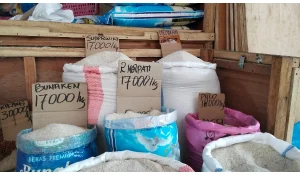 Harga Beras di Manado Masih Tinggi, Pedagang Keluhkan Distribusi SPHP Tak Merata