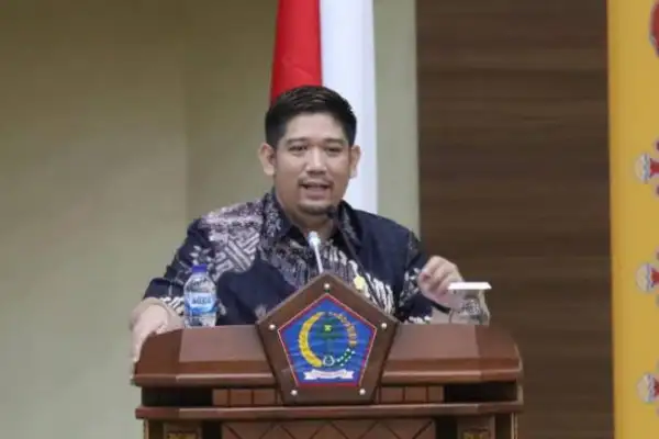 Fraksi GOLKAR Suarakan Kesejahteraan Pers, Gubernur Yulius Selvanus: Kita Akan Diskusikan