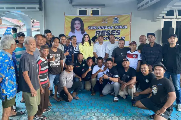 Christiany Eugenia Paruntu ‘Turun Gunung’ ke Bitung Timur, Serap Aspirasi dan Janji Perjuangkan Harapan Warga