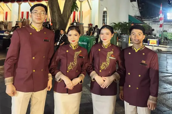 Sulut Kembali Berprestasi: Richy Frederik, Solois Gita Bahana Nusantara, Tampil Memukau di Istana Negara 2 Sulut Kembali Berprestasi: Richy Frederik, Solois Gita Bahana Nusantara, Tampil Memukau di Istana Negara