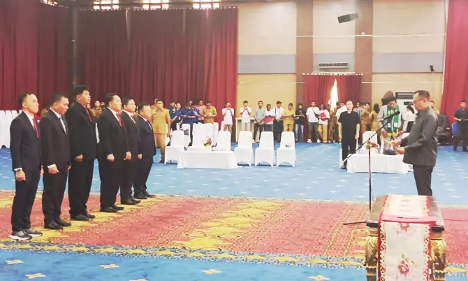 Lantik Sejumlah Pejabat Baru, Richard Sualang: Buktikan Kinerja