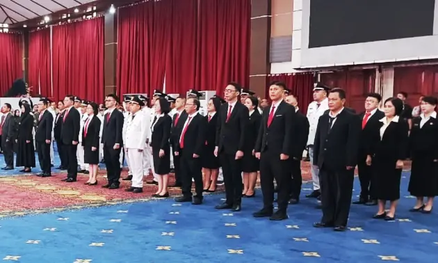 Ini Daftar 40 Pejabat Baru Pemkot Manado Dilantik Richard Sualang