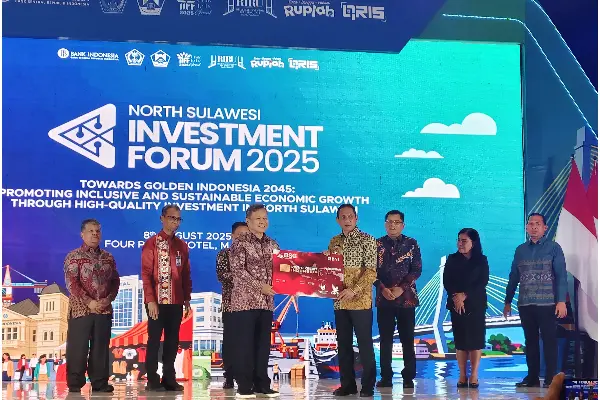 Di NSIF 2025, Bank SulutGo Salurkan Kartu Kredit Pemerintah Daerah