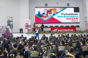 Biar Makin Aman, Honda DAW Bekali Anak Muda Ilmu Safety Riding