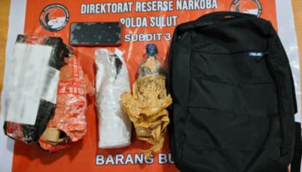 Polda Sulut Ungkap Peredaran Narkoba Lewat Ekspedisi