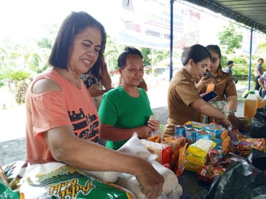 Rayakan HUT RI, Polres Sangihe Hadirkan Pangan Murah untuk Warga 9 Rayakan HUT RI, Polres Sangihe Hadirkan Pangan Murah untuk Warga