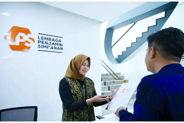 Tren Menabung Melemah di Tengah Lonjakan Biaya Pendidikan