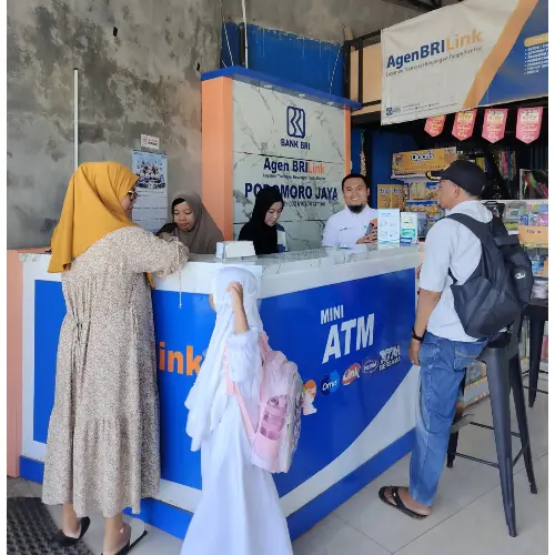 AgenBRILink Dekatkan Akses Layanan Keuangan bagi Petani di Kabupaten Gowa