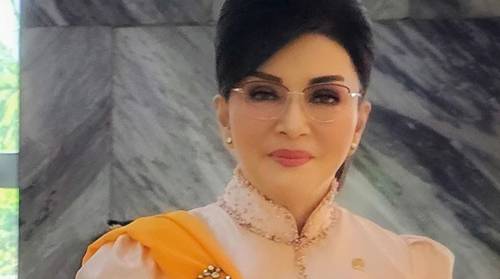 Christiany Eugenia Paruntu Tampil Anggun di Sidang Tahunan MPR RI