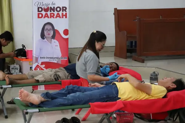 Semangat Berbagi, ARYADUTA Manado Hadirkan Donor Darah dan Cek Kesehatan Gratis di Bailang