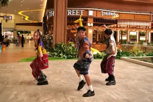 Indonesia Menari 2025: Kolaborasi Tari Tradisional dan Modern di Pusat Perbelanjaan