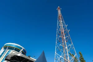 Di Tengah Tantangan Pasar, Indosat Tetap Tangguh dan Fokus pada Inovasi Inklusif