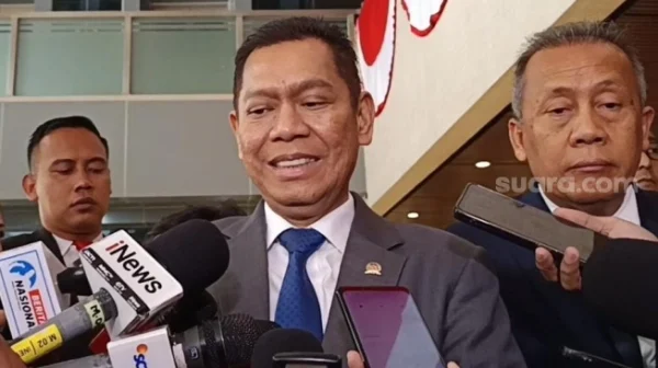 Adies Kadir, Wakil Ketua dan anggota DPR RI