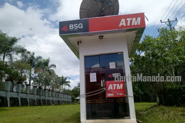 Pasca Aksi Demo Ricuh, Kantor DPRD Sulut Masih Dijaga Ketat Brimob Polda Sulut