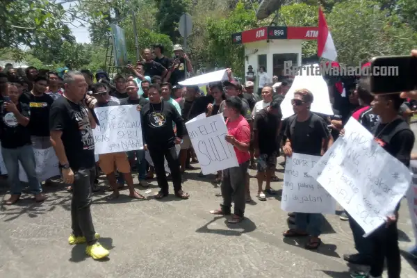 Terungkap! Ada Upaya Oknum Aparat Halangi Aksi Sopir Dump Truck Soal Solar Sulit