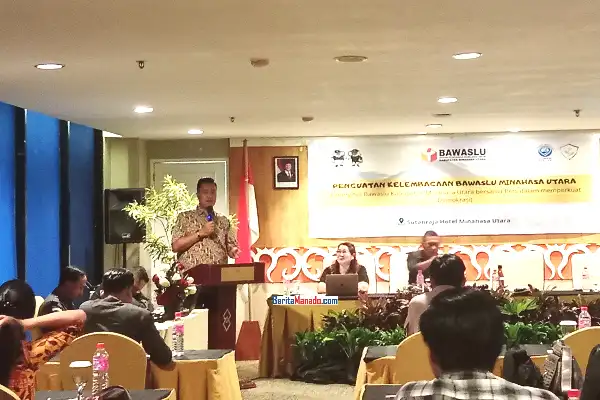 Disorot Buat Kegiatan di Hotel Saat Efisiensi, Begini Jawaban Ketua Bawaslu Minut Rocky Ambar