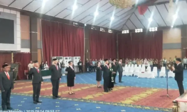 Lantik 8 Pejabat Eselon II, Andrei Angouw: Bekerjalah Semaksimal Mungkin dan Selurus-lurusnya