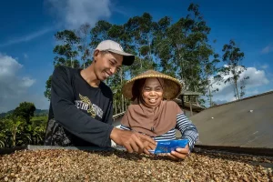Konsisten Berdayakan UMKM Antar BRI Raih Penghargaan Pilar Sosial Kategori Bank Sector