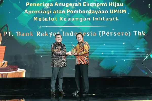 Konsisten Layani Keuangan Inklusif, BRI Peroleh Anugerah Ekonomi Hijau atas Pemberdayaan UMKM