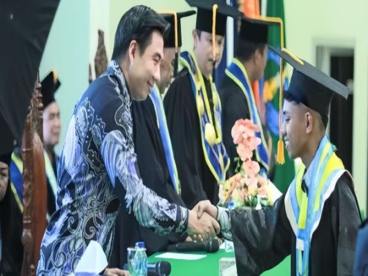Polnustar Wisuda 146 Mahasiswa, Bupati Thungari Beri Pesan Inspiratif 8 Polnustar Wisuda 146 Mahasiswa, Bupati Thungari Beri Pesan Inspiratif