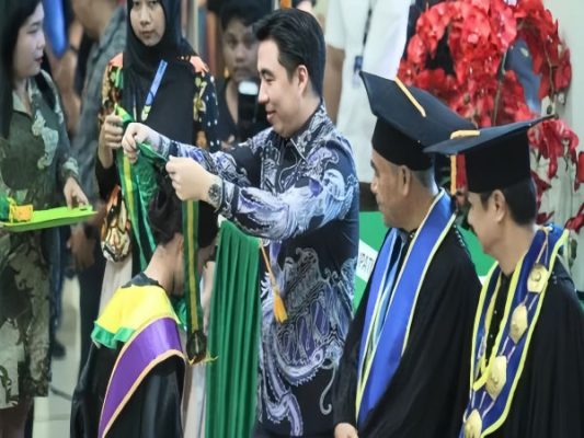 Polnustar Wisuda 146 Mahasiswa, Bupati Thungari Beri Pesan Inspiratif 9 Polnustar Wisuda 146 Mahasiswa, Bupati Thungari Beri Pesan Inspiratif