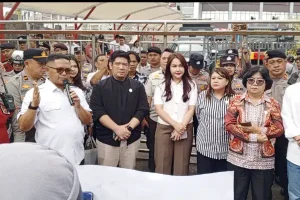 Negosiasi Sekretaris DPRD Niklas Silangen Bawa 20 Perwakilan Demonstran Duduk Bersama Anggota DPRD