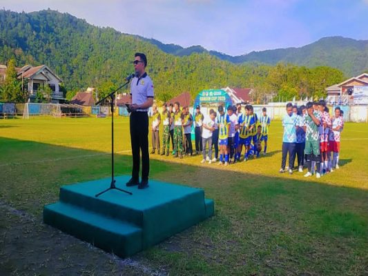 Bupati Michael Thungari Resmi Membuka Turnamen Sepak Bola Dandim Cup 2025