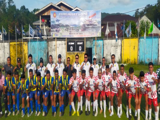 Bupati Michael Thungari Resmi Membuka Turnamen Sepak Bola Dandim Cup 2025