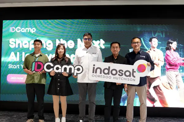 Target Latih 2 Juta Talenta AI, Indosat Luncurkan IDCamp 2025