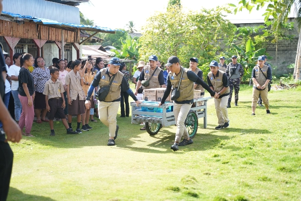 Ini Perjuangan Tim Ekspedisi Rupiah Berdaulat 2025 di Perbatasan NKRI 11 Ini Perjuangan Tim Ekspedisi Rupiah Berdaulat 2025 di Perbatasan NKRI