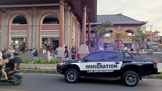 Buka Kelas Seks Bertarif Ratusan Juta di Bali, WNA asal Amerika Serikat Dideportasi