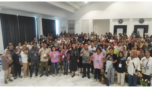 Komisi IX DPR RI dan BGN Gencarkan Sosialisasi Program Makan Bergizi Gratis di Minahasa