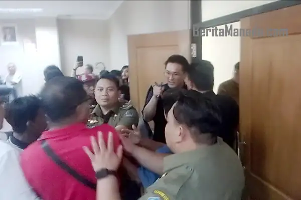 Bau Busuk Limbah PT Futai Terendus DPRD Sulut! Wakil Direktur Nyaris 'Dibogem' Warga