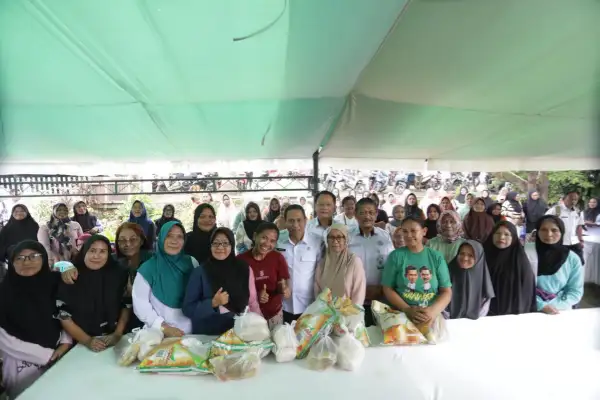 Wali Kota Wenny Gaib Tinjau Operasi Pasar Murah di Kotamobagu Utara