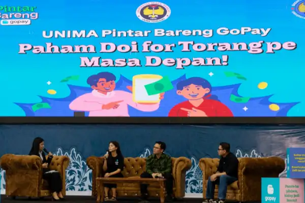 Anak Muda Harus 'Paham Doi': GoPay Dorong Mahasiswa UNIMA Kelola Keuangan dengan Bijak