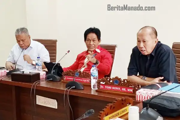 Fransiscus Silangen Tegaskan, DPRD Tak Pernah 'Main Proyek'! Alex Watimena Minta Maaf