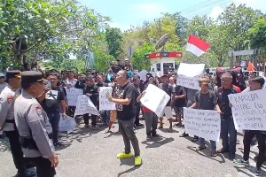 Copot Pimpinan Pertamina di Sulut Jadi Tuntutan Aliansi Sopir Dump Truck, William Luntungan Sentil Pengusaha SPBU