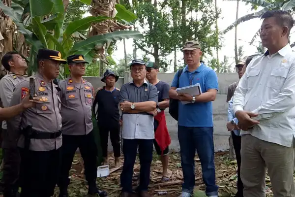Pagar Beton, Luka Hati: Kisah Perjuangan Warga Sea Pertahankan Tanah Sengketa